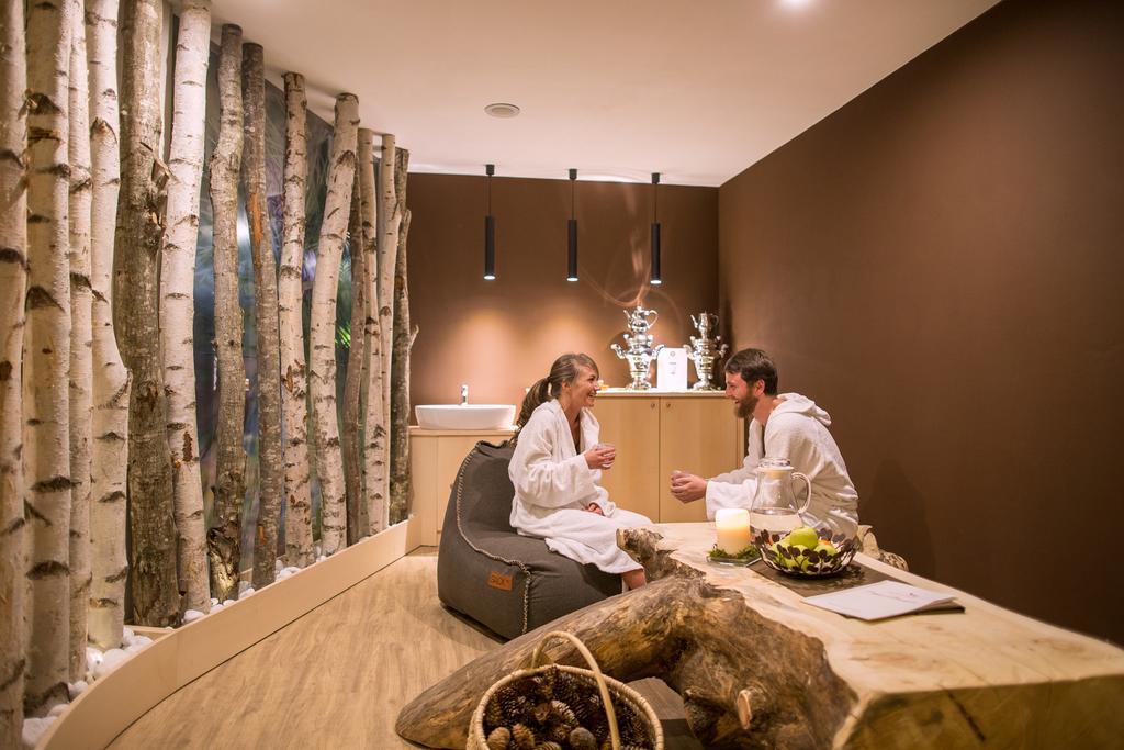 Hotel Erica Tesero Ngoại thất bức ảnh